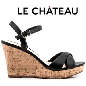 Le Chateau CRISS-CROSS WEDGE SANDAL